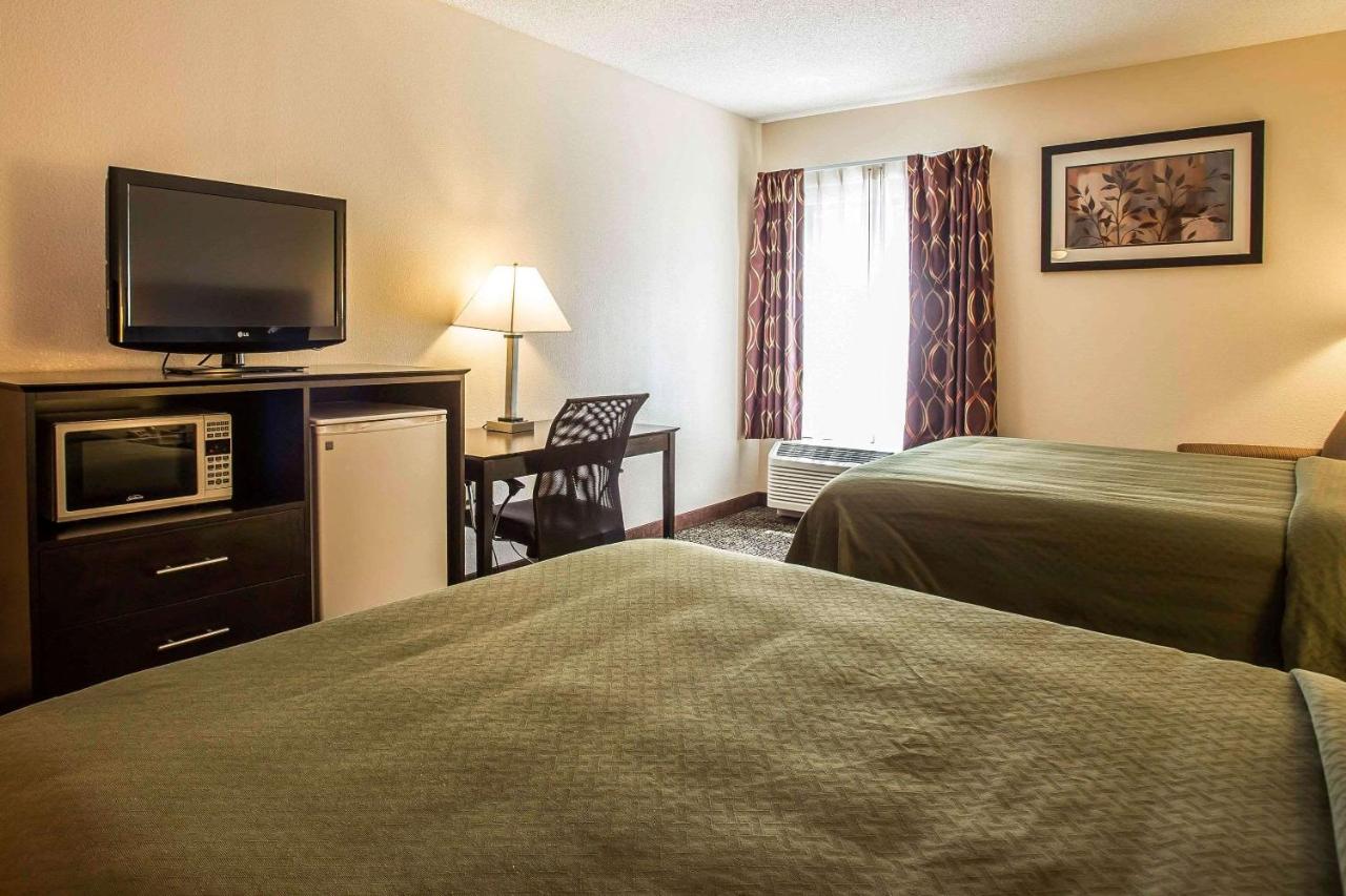  | Quality Inn Union US Hwy 176