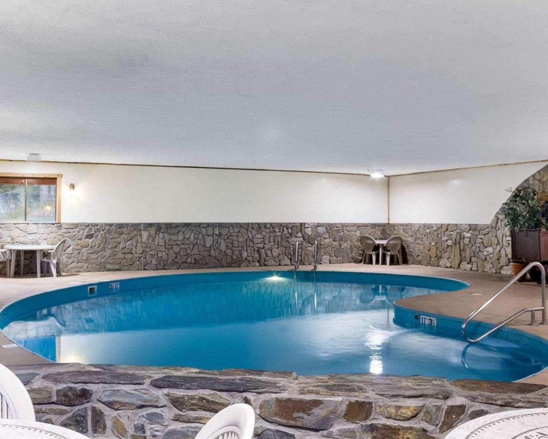  | Royal Inn Keystone