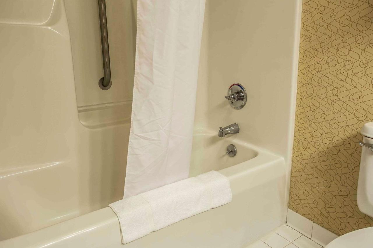  | Quality Inn Union US Hwy 176