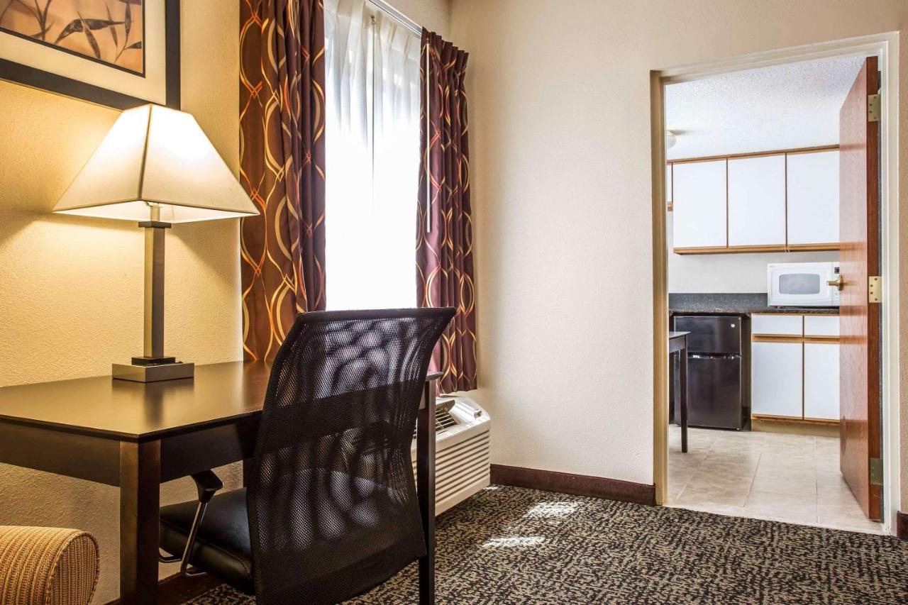  | Quality Inn Union US Hwy 176