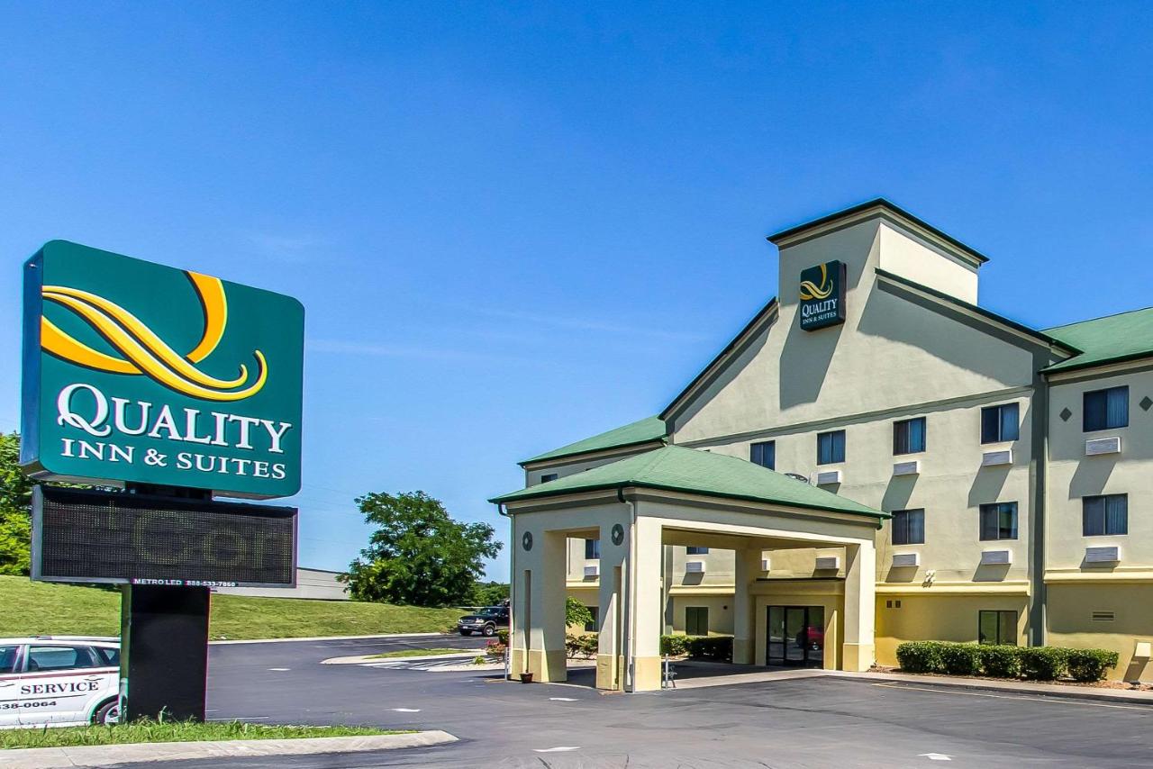 | Quality Inn & Suites La Vergne