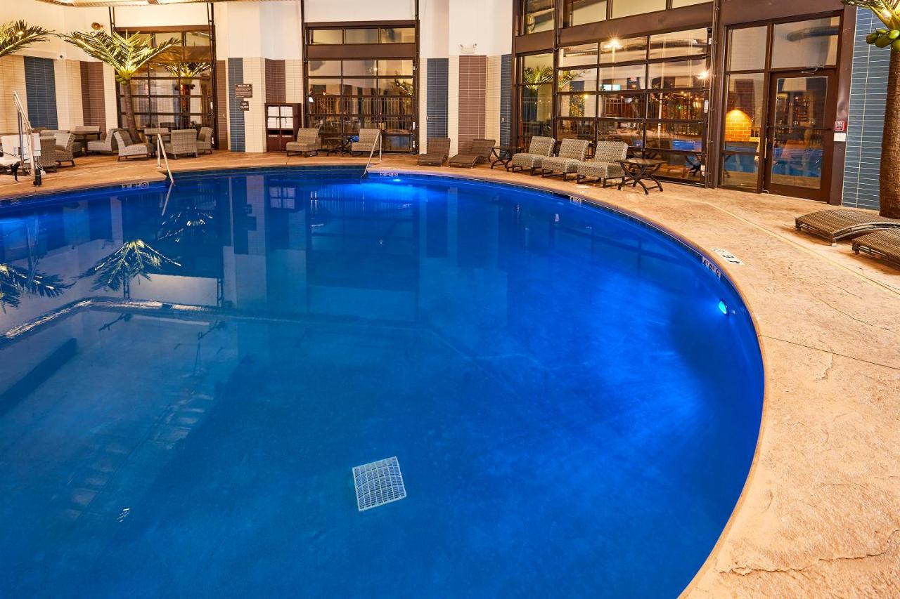 | LivINN Hotel Cincinnati North/ Sharonville