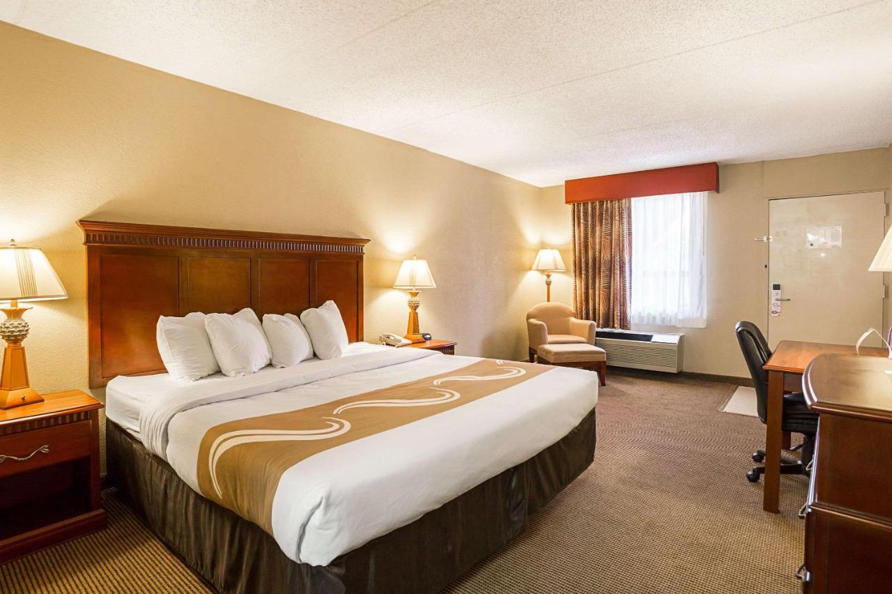 | Quality Inn Hurricane Mills
