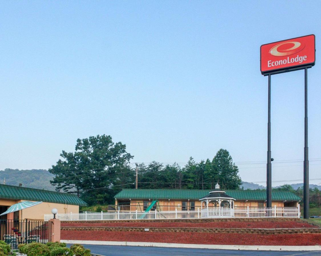 | Econo Lodge - Rocky Top