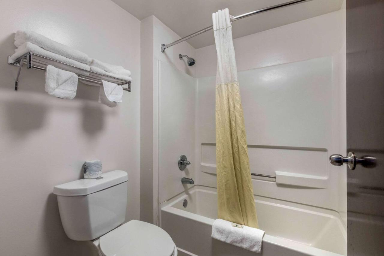 | Quality Inn Kingston Springs