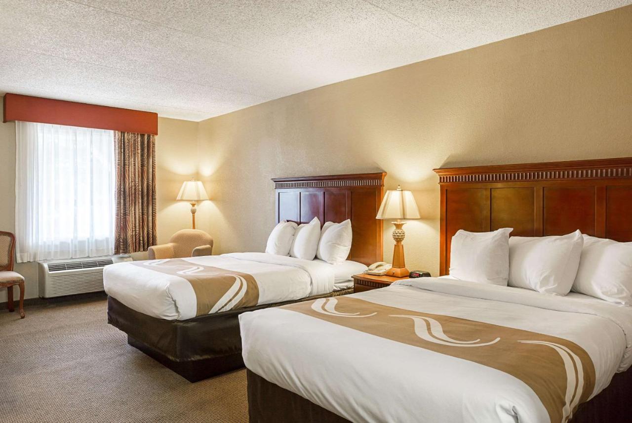 | Quality Inn Hurricane Mills