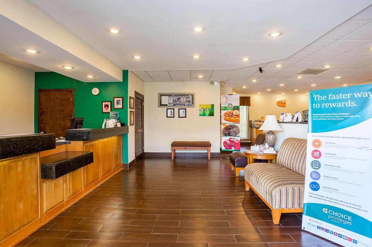 | Quality Inn Hurricane Mills