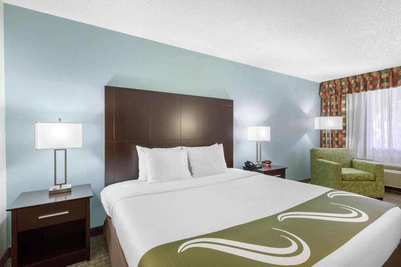 Room #17186409 at Quality Inn Clute Freeport