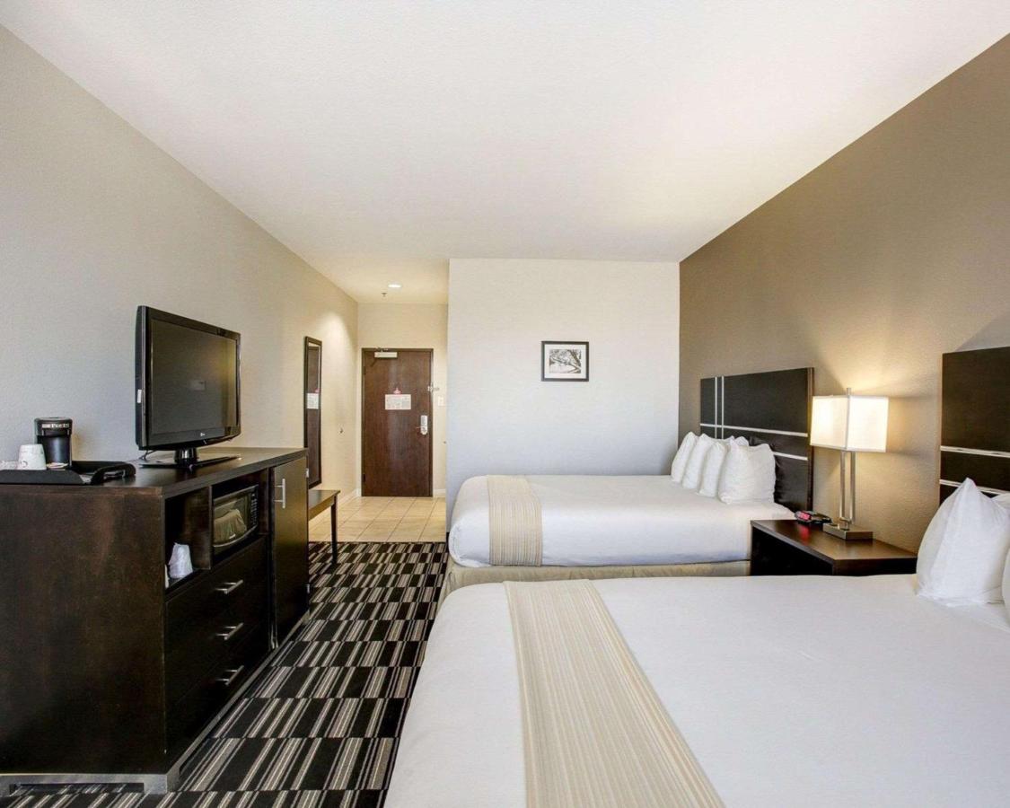 Queen Room with Two Queen Beds - Non-Smoking at Quality Inn & Suites Bryan-College Station