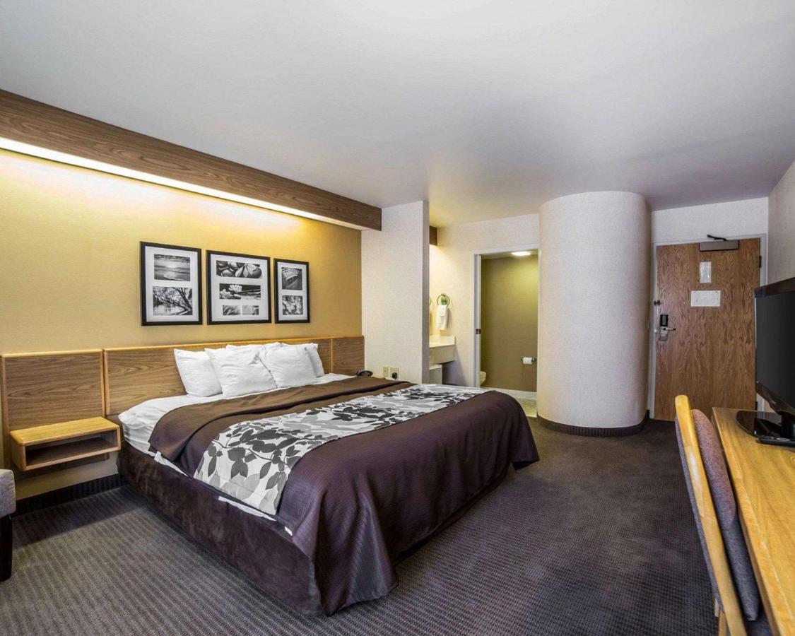 Queen Room - Accessible/Nonsmoking at Quality Inn Moab Slickrock Area