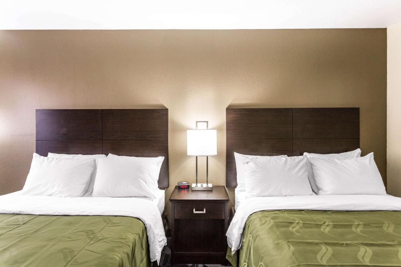Double Room with Two Double Beds - Non-Smoking at Quality Inn Salt Lake City Downtown