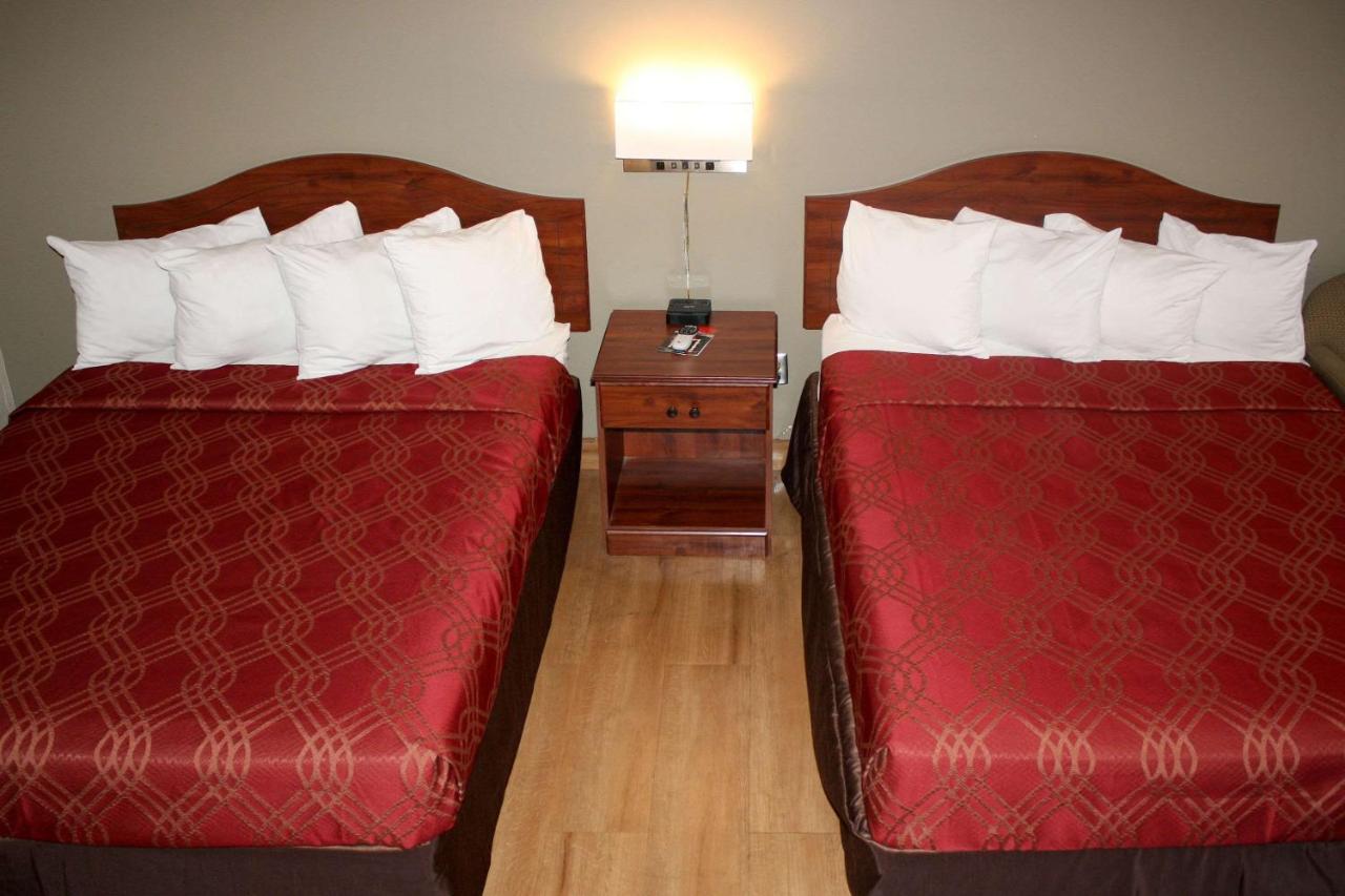 | Econo Lodge Salina Scenic Route 89 & I-70