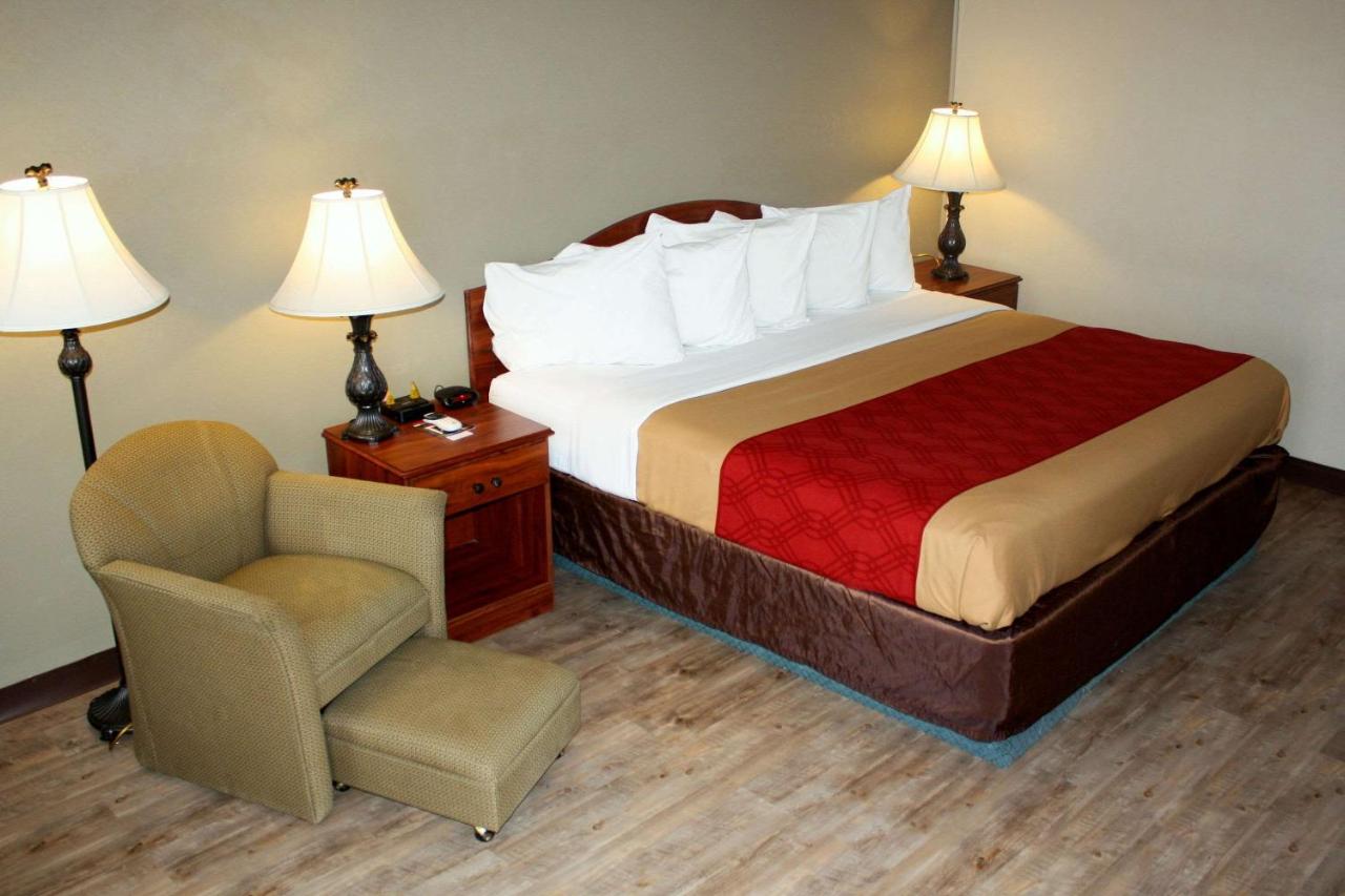  | Econo Lodge Salina Scenic Route 89 & I-70