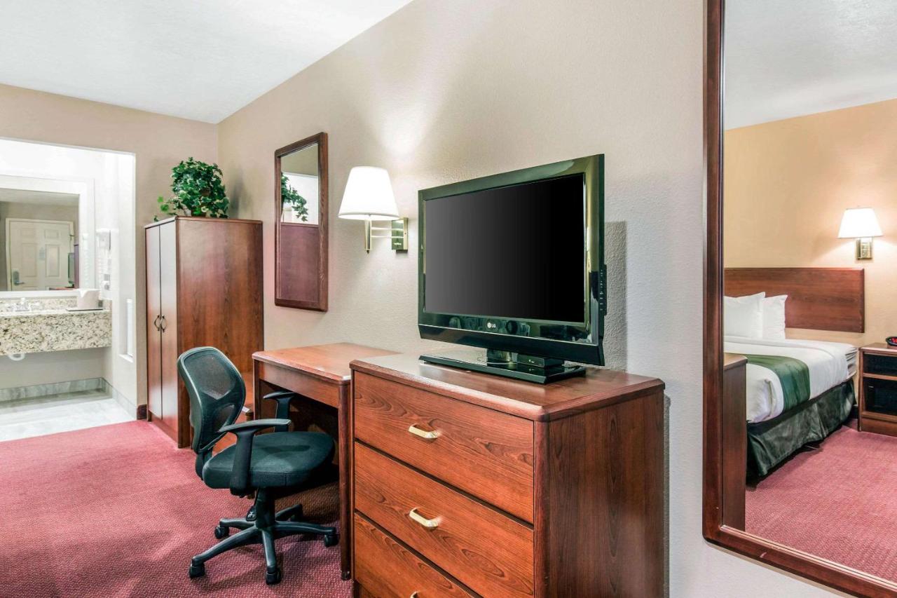 King Room - Non-Smoking at Quality Inn Cedar City - University Area