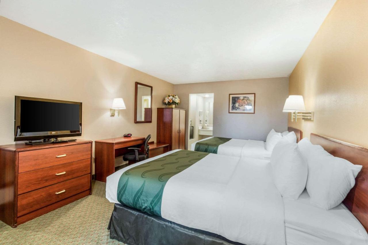 Standard Queen Room with Two Queen Beds at Quality Inn Cedar City - University Area