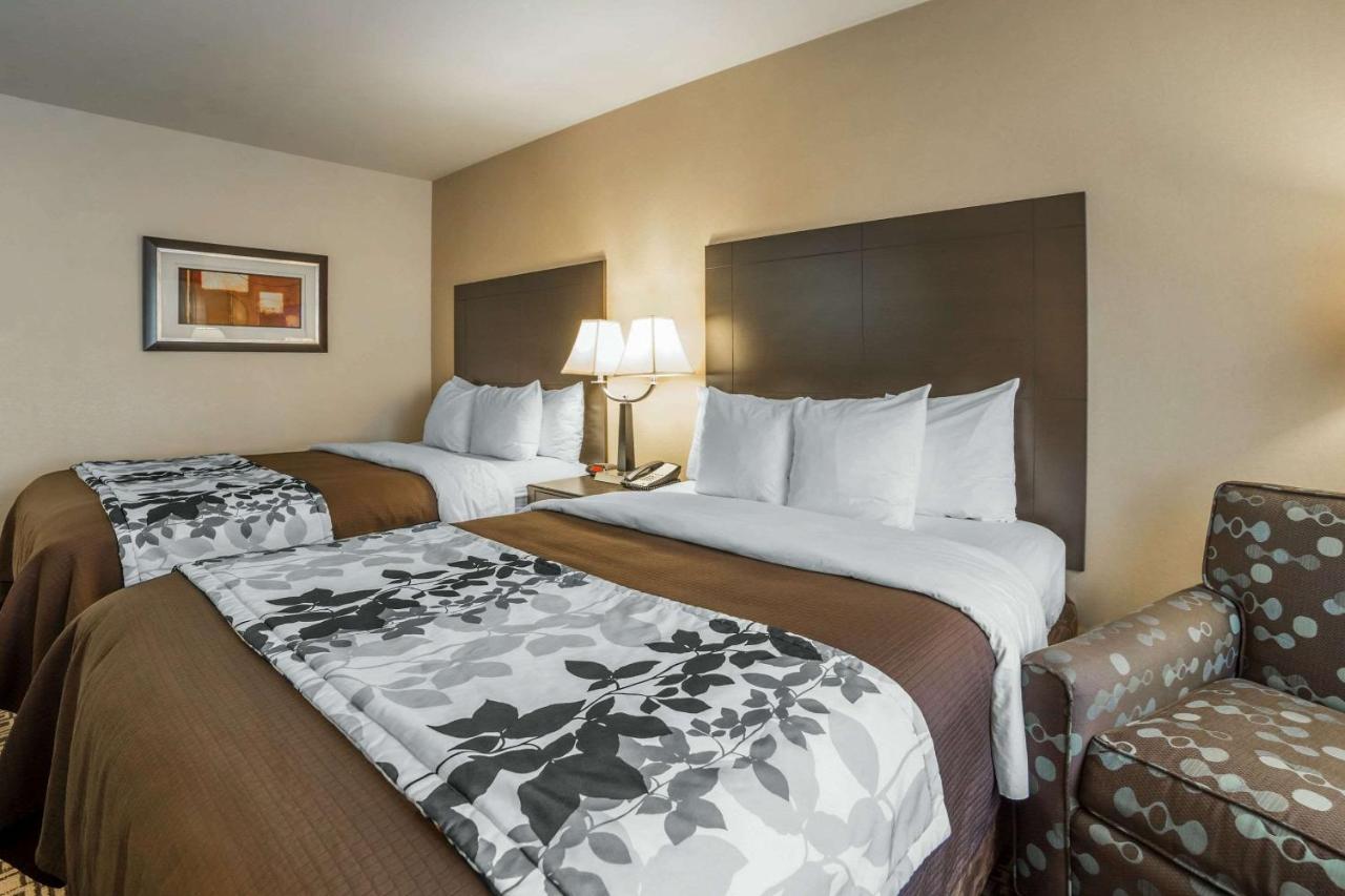 Standard Queen Room with Two Queen Beds - walk-in shower - non-smoking at Sleep Inn Provo near University