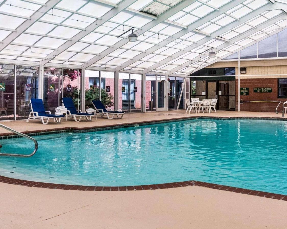 | Quality Suites Lake Wright Norfolk Airport