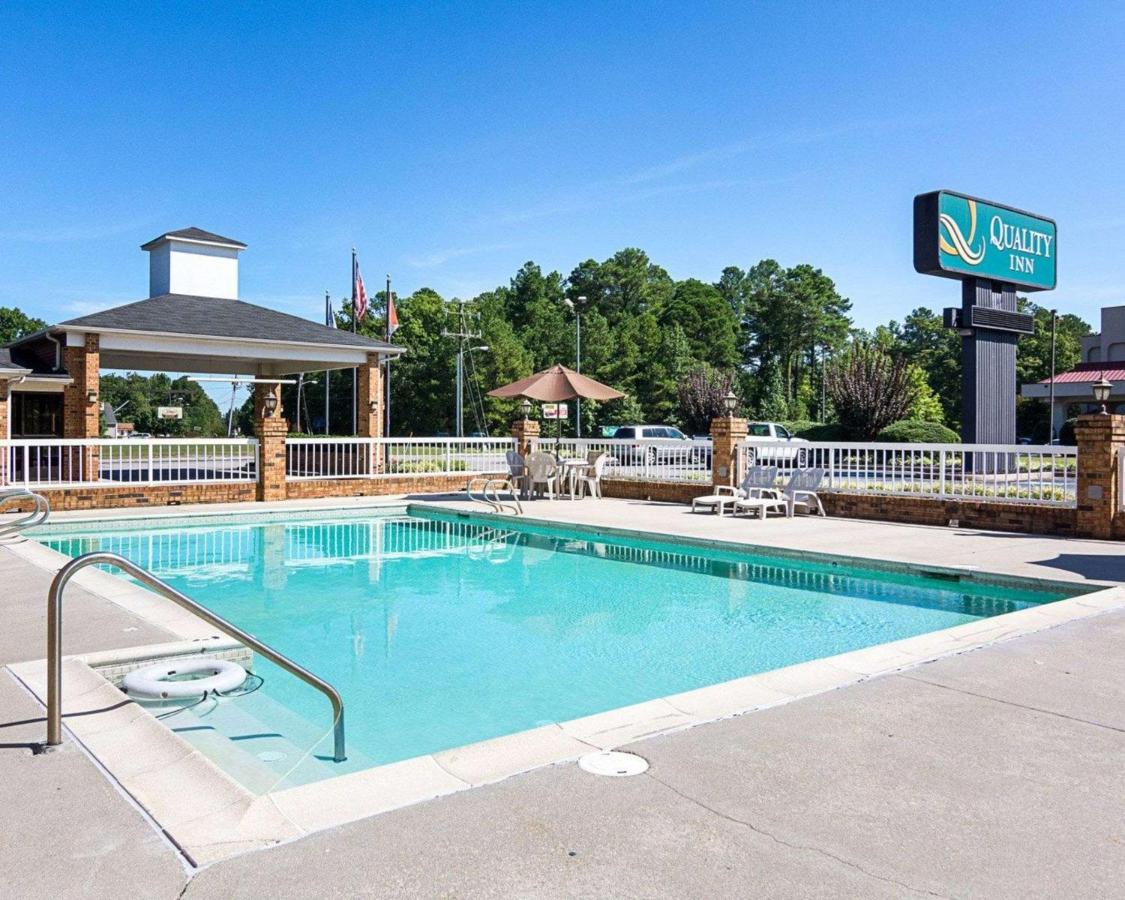 | Quality Inn Petersburg-Fort Lee