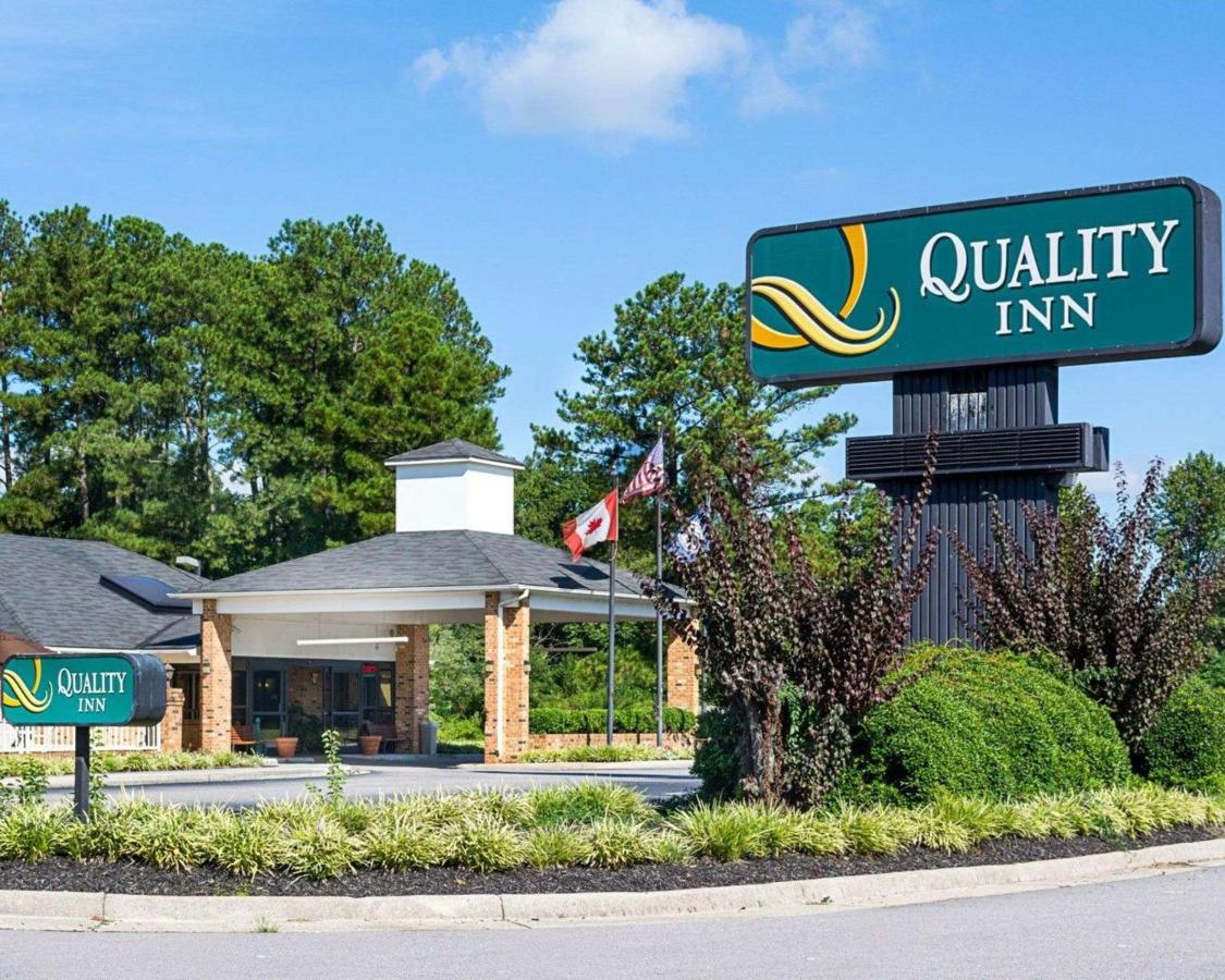 | Quality Inn Petersburg-Fort Lee