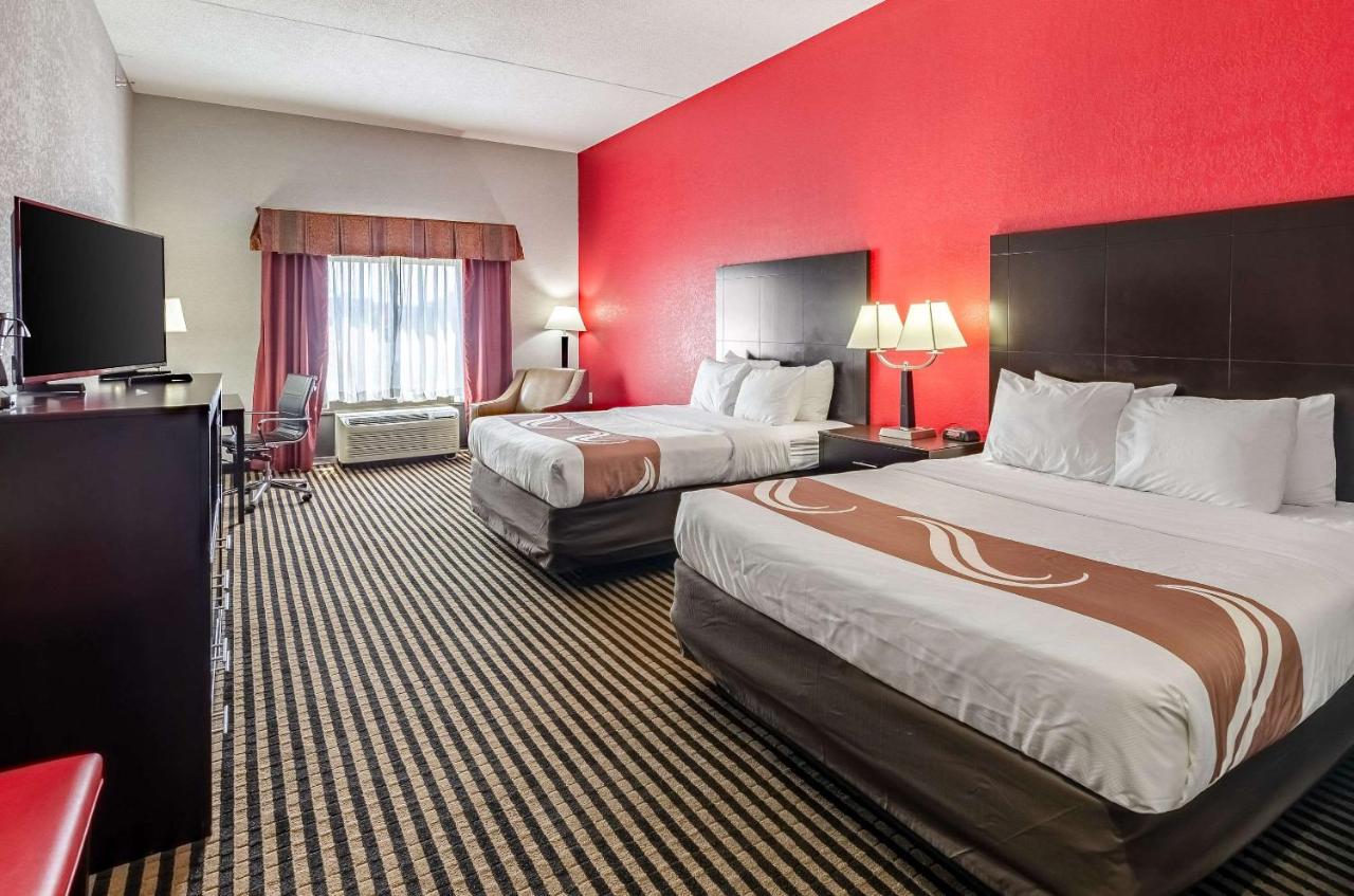 Queen Room with Two Queen Beds - Non-Smoking at Quality Inn & Suites Abingdon