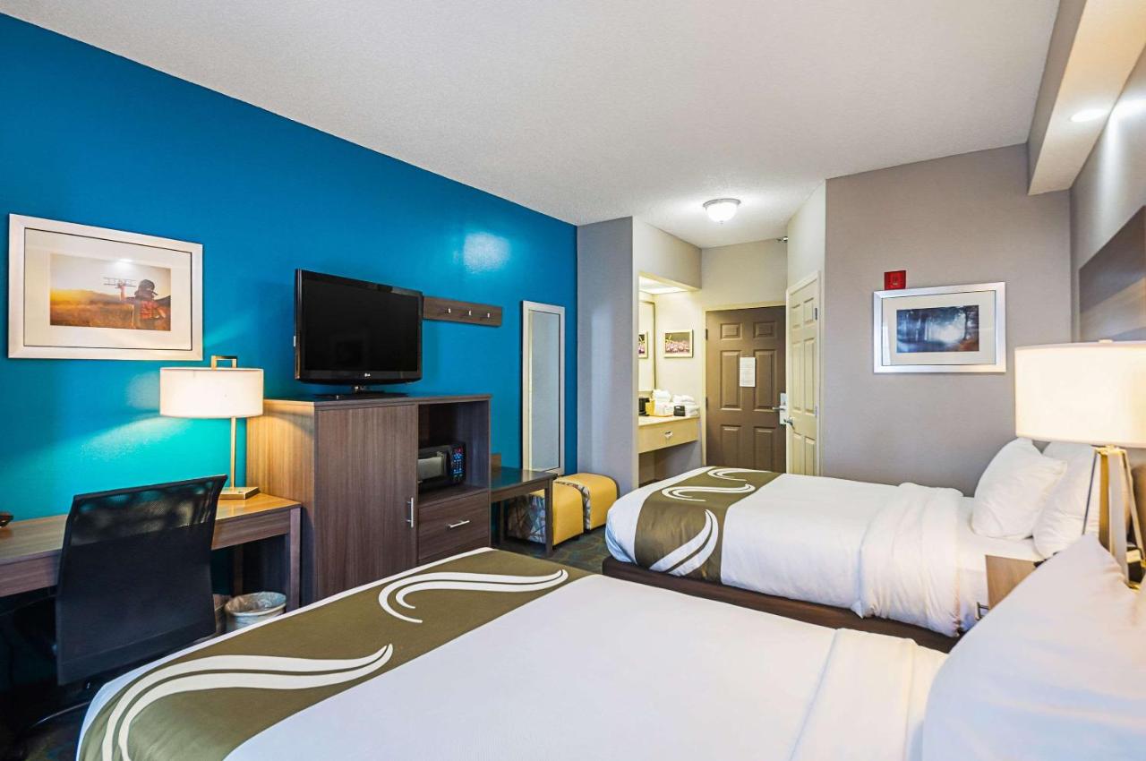 Double Room with Two Double Beds - Non-Smoking at Quality Inn Harrisonburg I-81