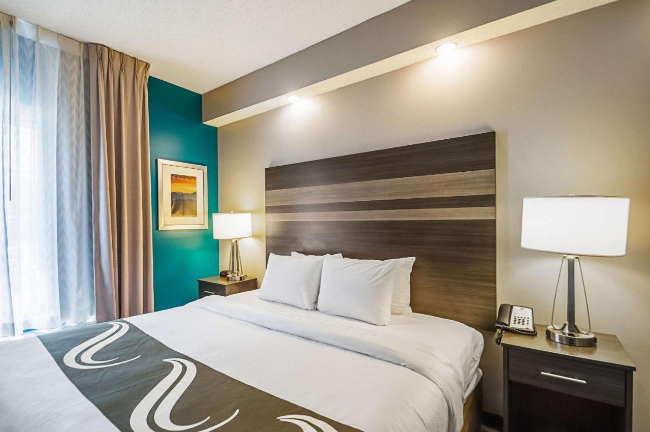 King Room - Accessible/Non-Smoking at Quality Inn Harrisonburg I-81