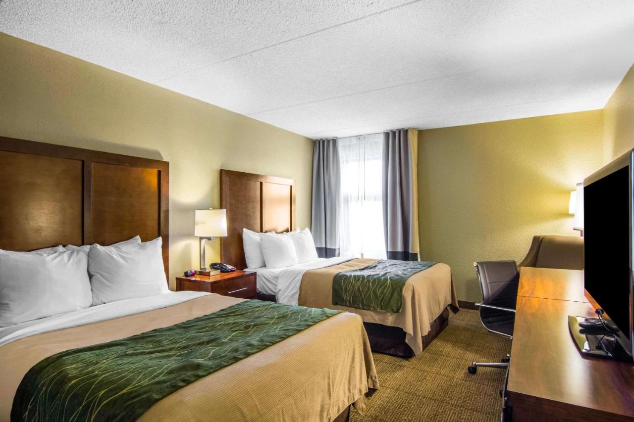 Double Room with Two Double Beds - Non-Smoking at Quality Inn