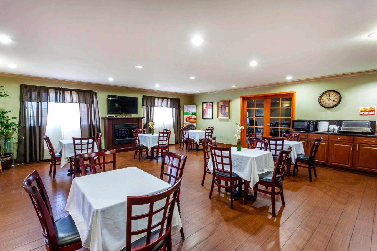 | Quality Inn Arlington