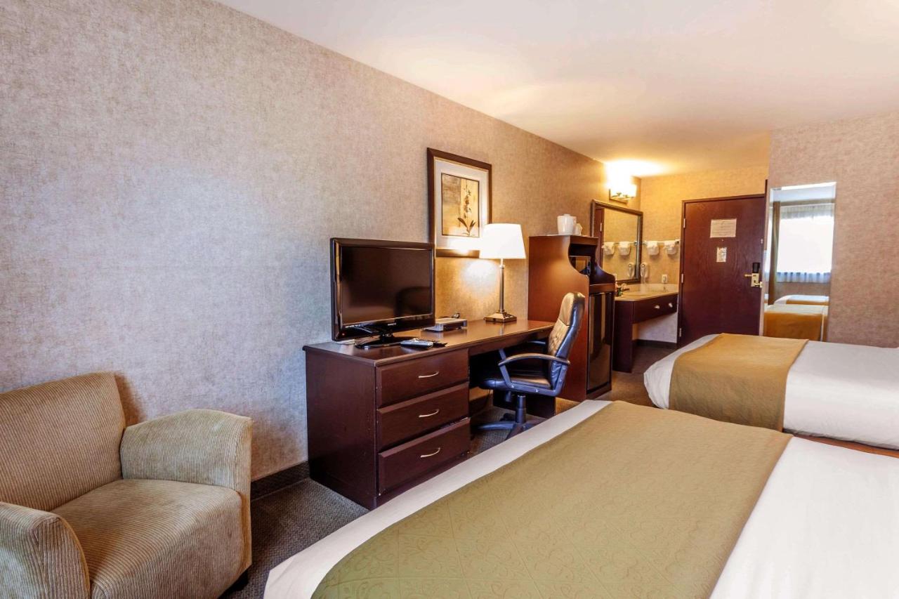 | Quality Inn Arlington