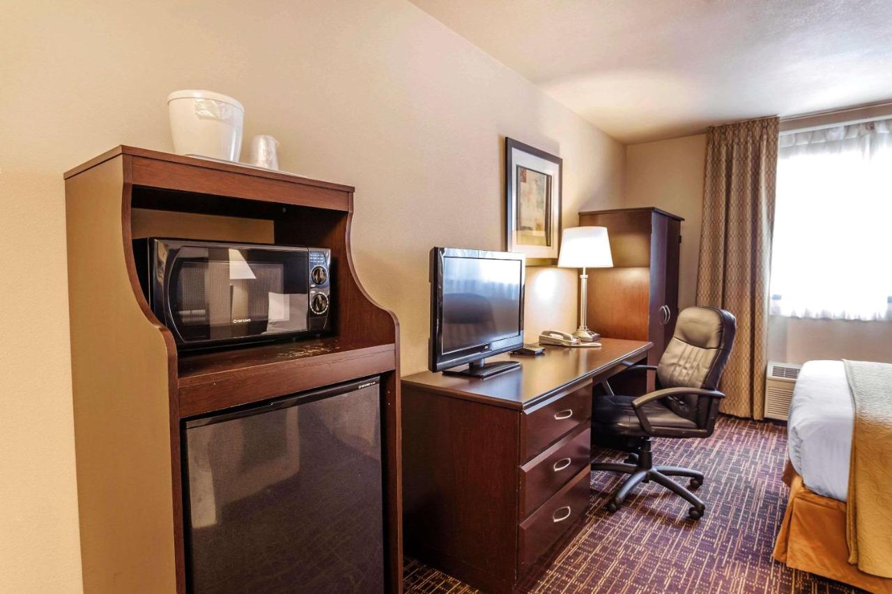 | Quality Inn Arlington