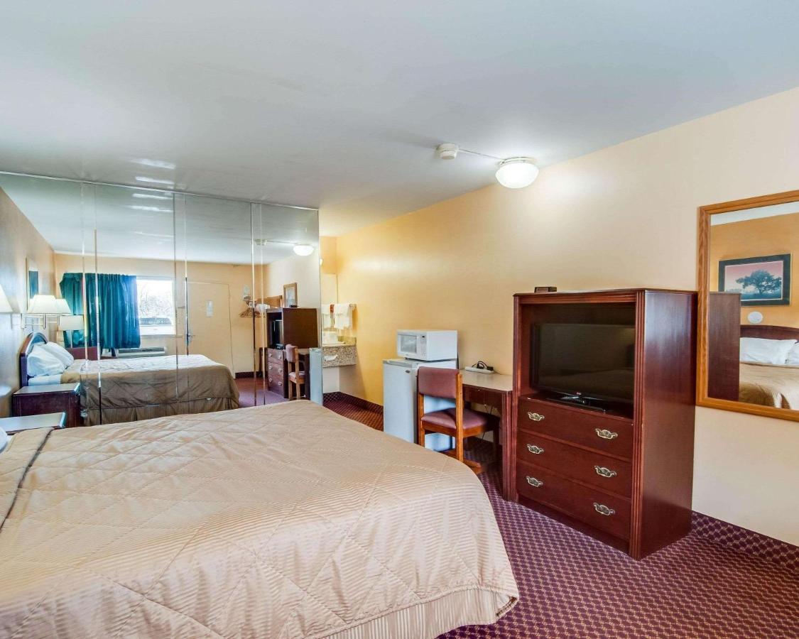  | Econo Lodge Near Bluefield College