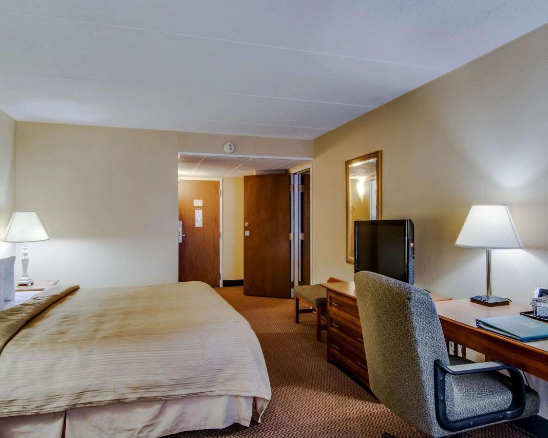 | Quality Hotel and Conference Center