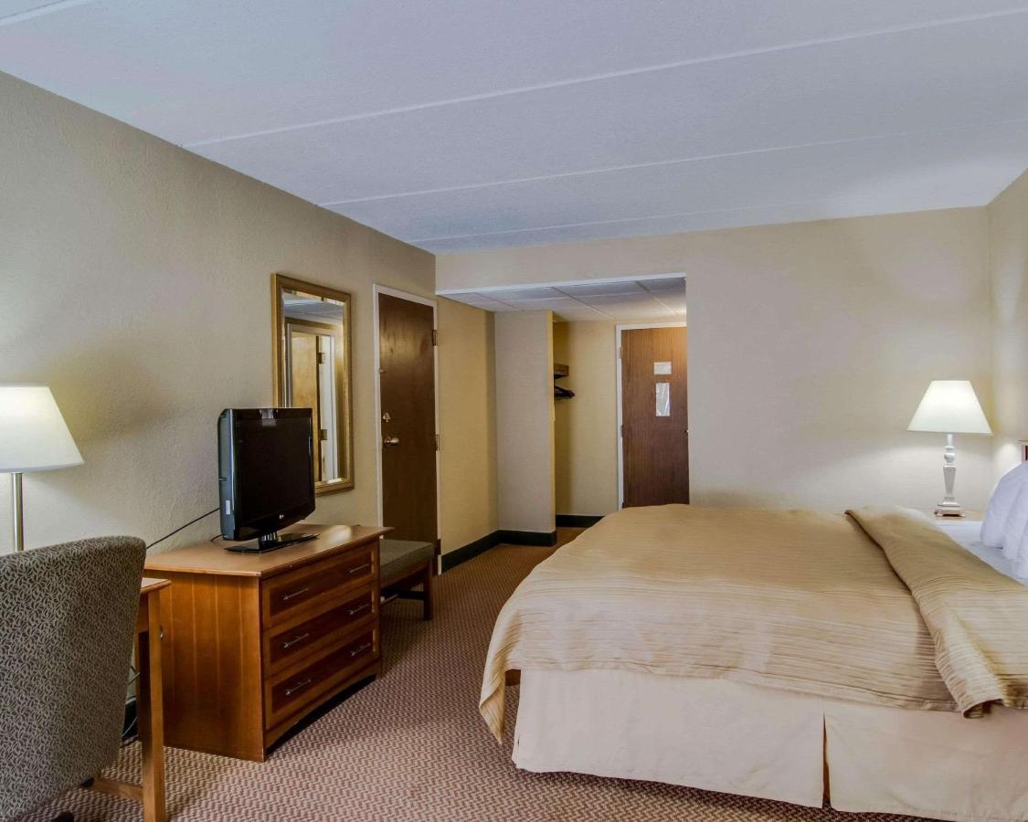 | Quality Hotel and Conference Center