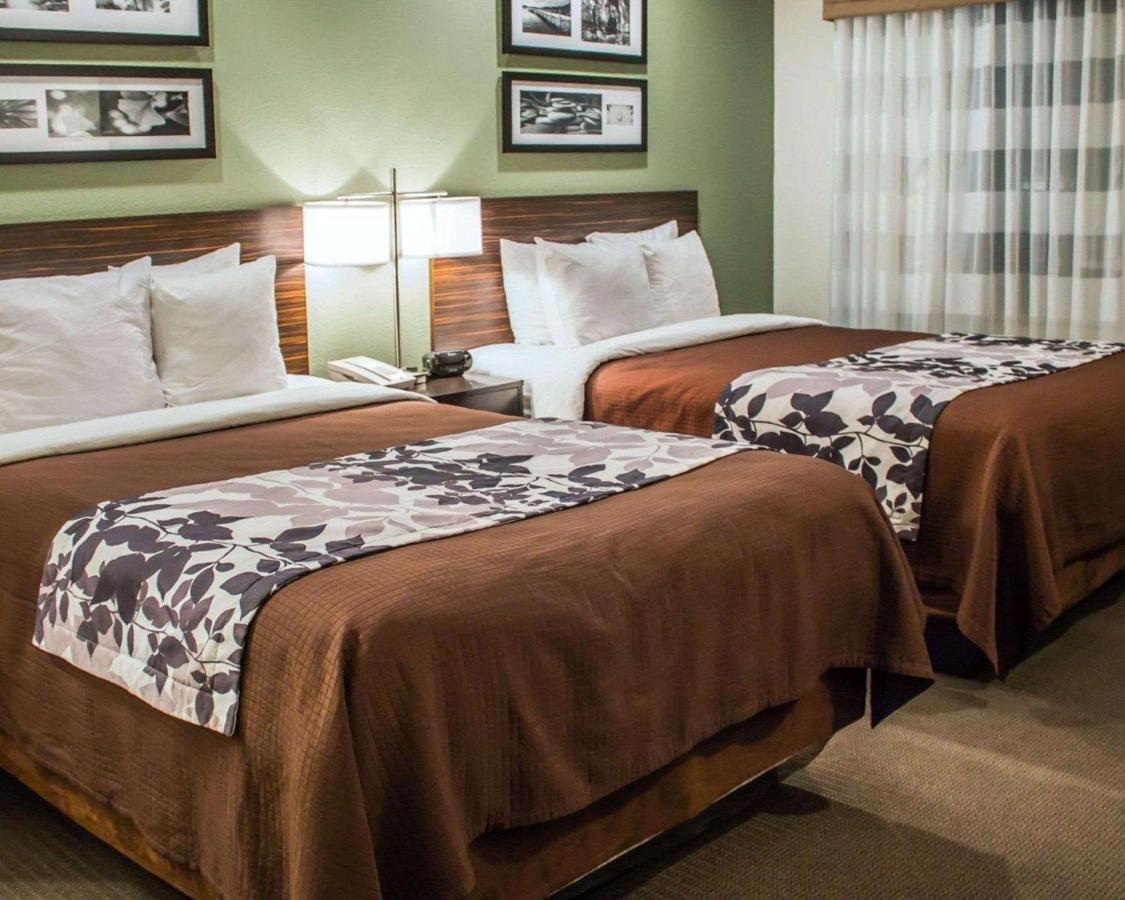 Double Room with Two Double Beds with View - Non-Smoking at Sleep Inn Summersville