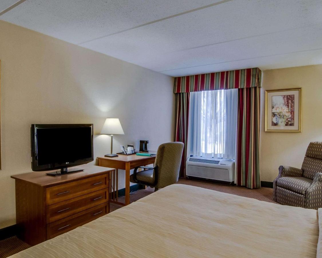 | Quality Hotel and Conference Center