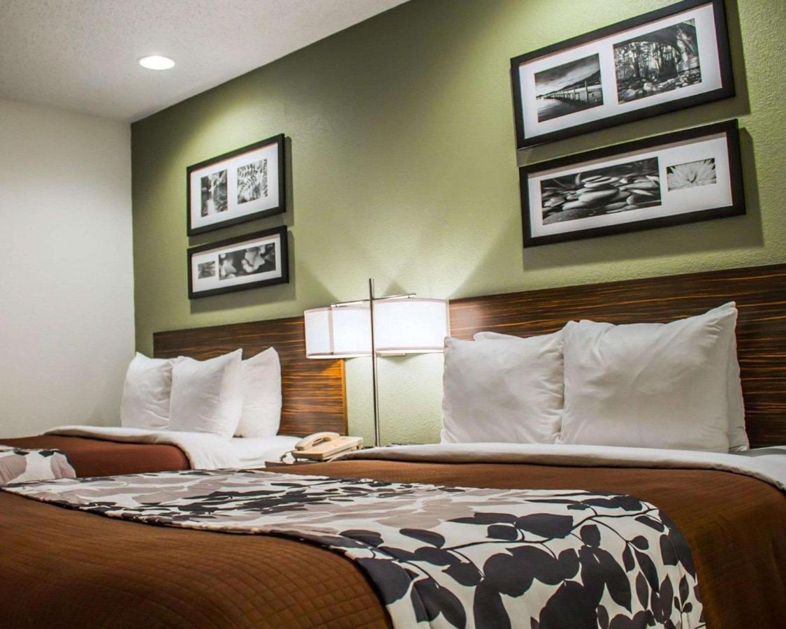 Double Room with Two Double Beds with View - Non-Smoking at Sleep Inn Summersville