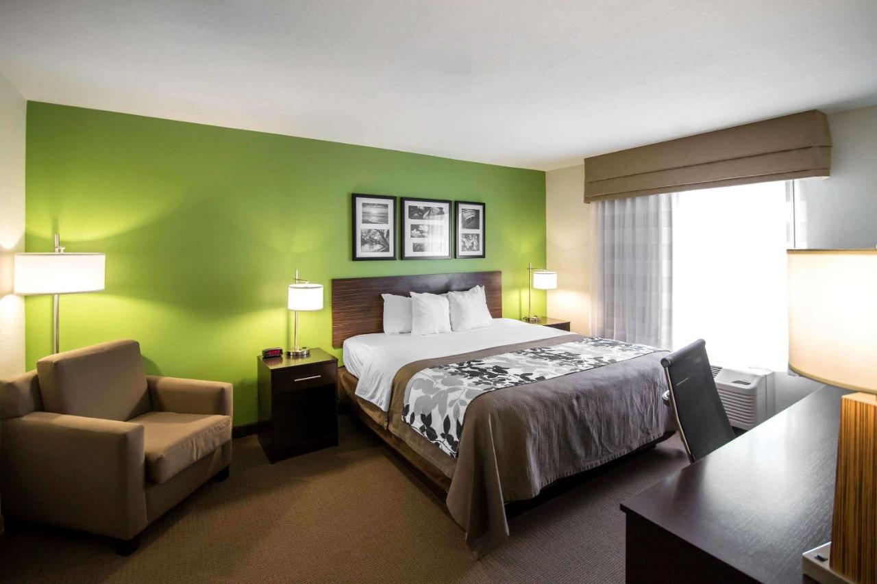 | Sleep Inn & Suites Haysville