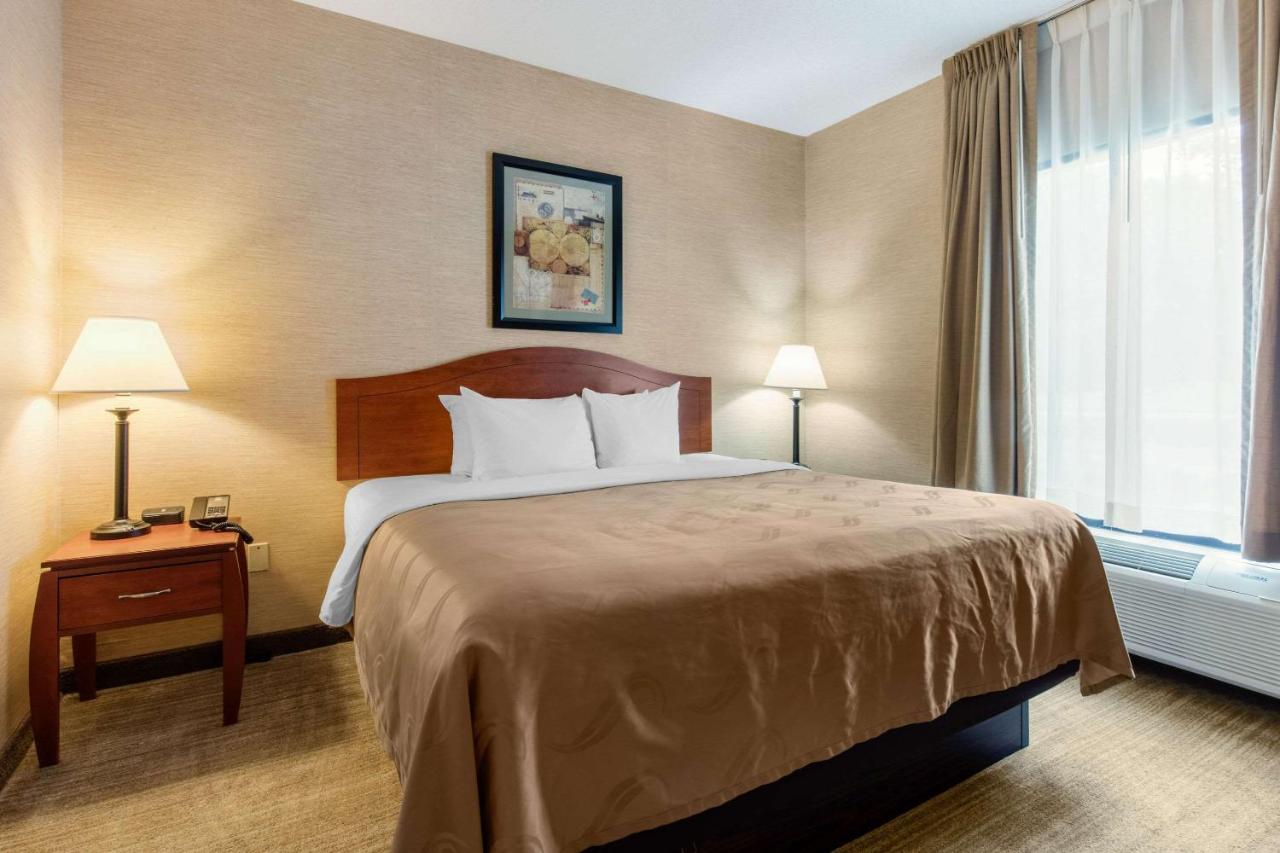  | Quality Inn & Suites Benton - Draffenville