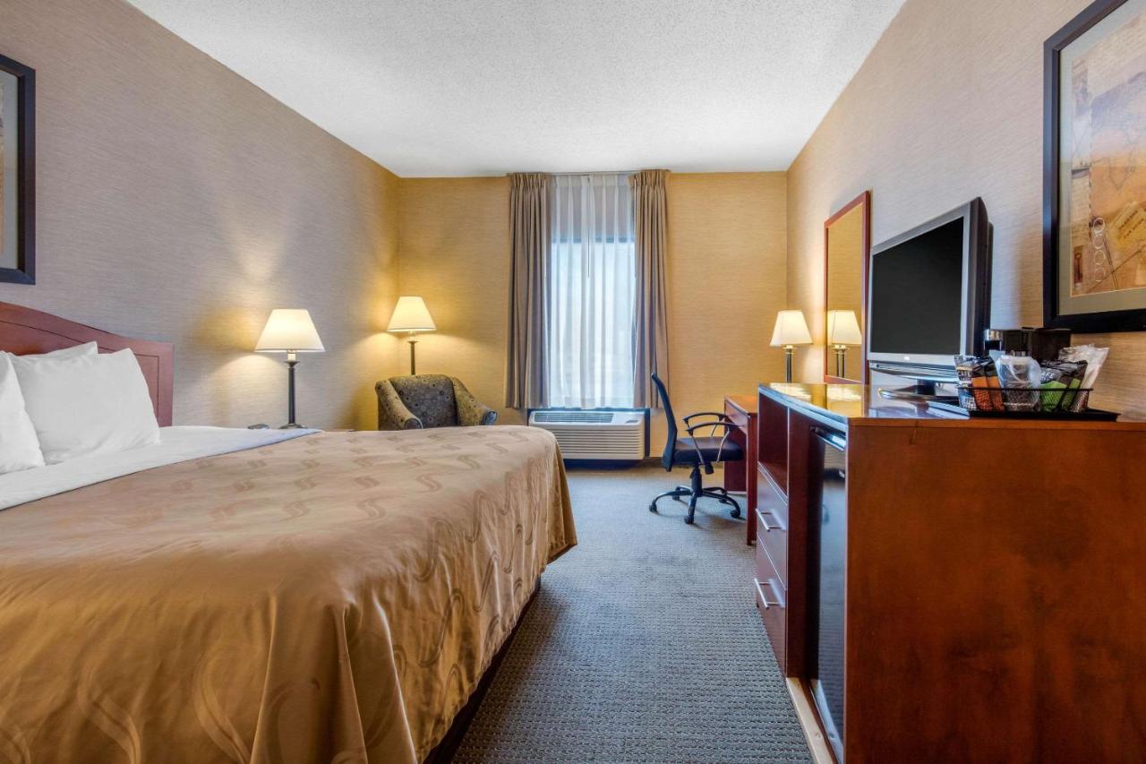 | Quality Inn & Suites Benton - Draffenville
