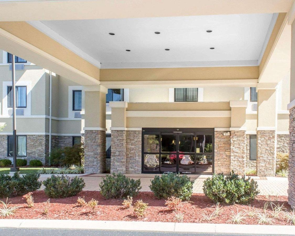 | Sleep Inn & Suites Middlesboro