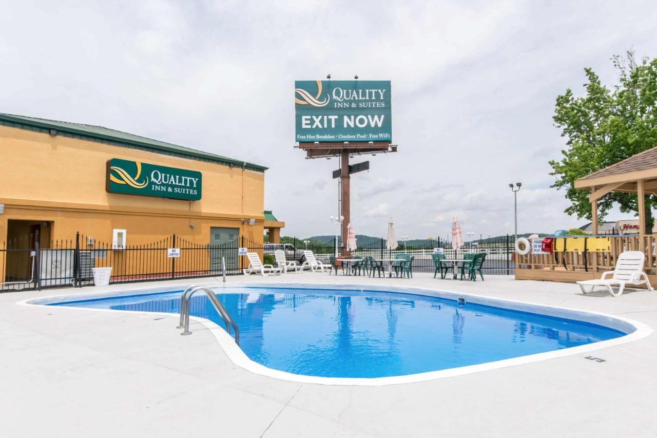 | Quality Inn & Suites - Horse Cave