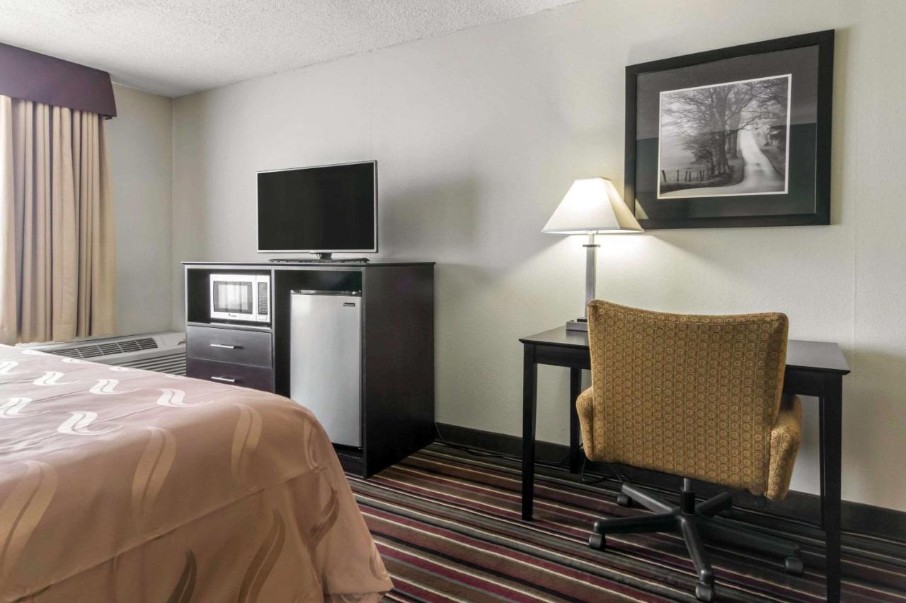 | Quality Inn & Suites - Horse Cave