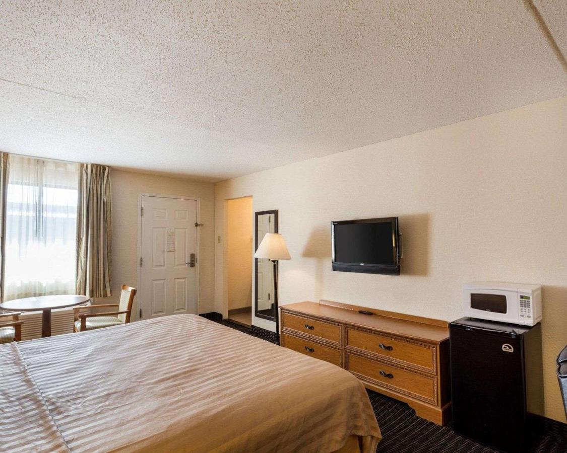 | Sunrise Inn & Suites New Orleans