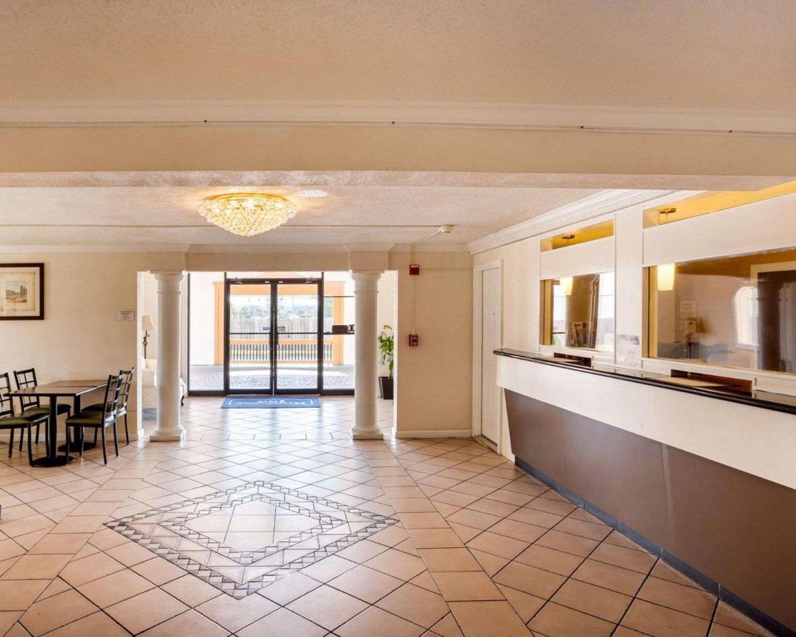 | Sunrise Inn & Suites New Orleans