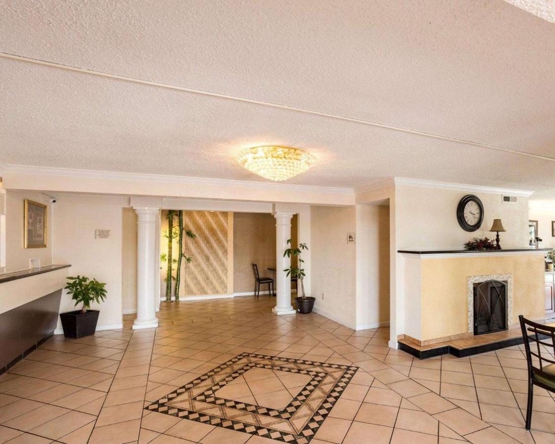 | Sunrise Inn & Suites New Orleans