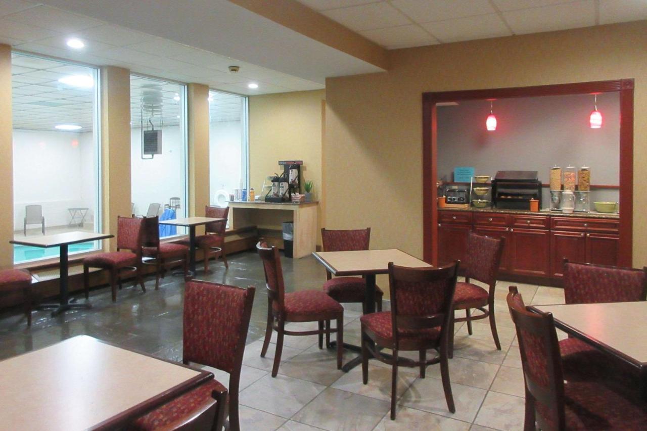 | Quality Inn & Suites Owego