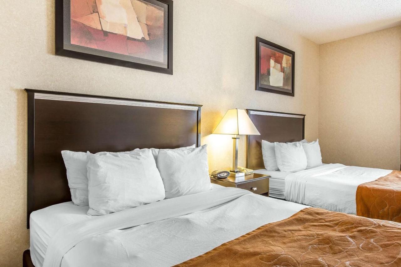 Queen Suite with Two Queen Beds - Non-Smoking at Comfort Suites Summit County