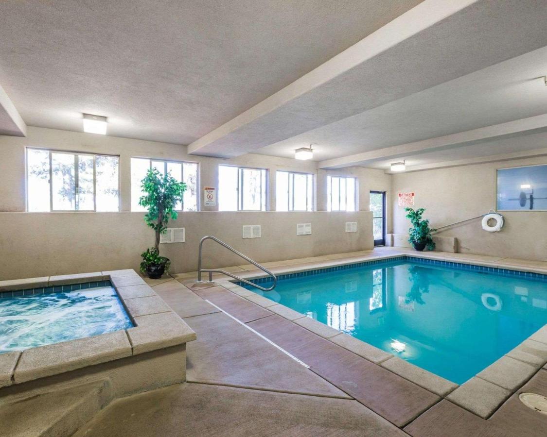 | West End Lodge