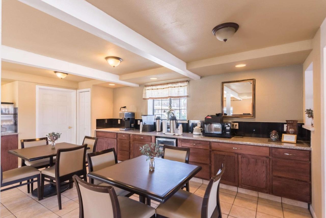 | 1st Interstate Inn Montrose