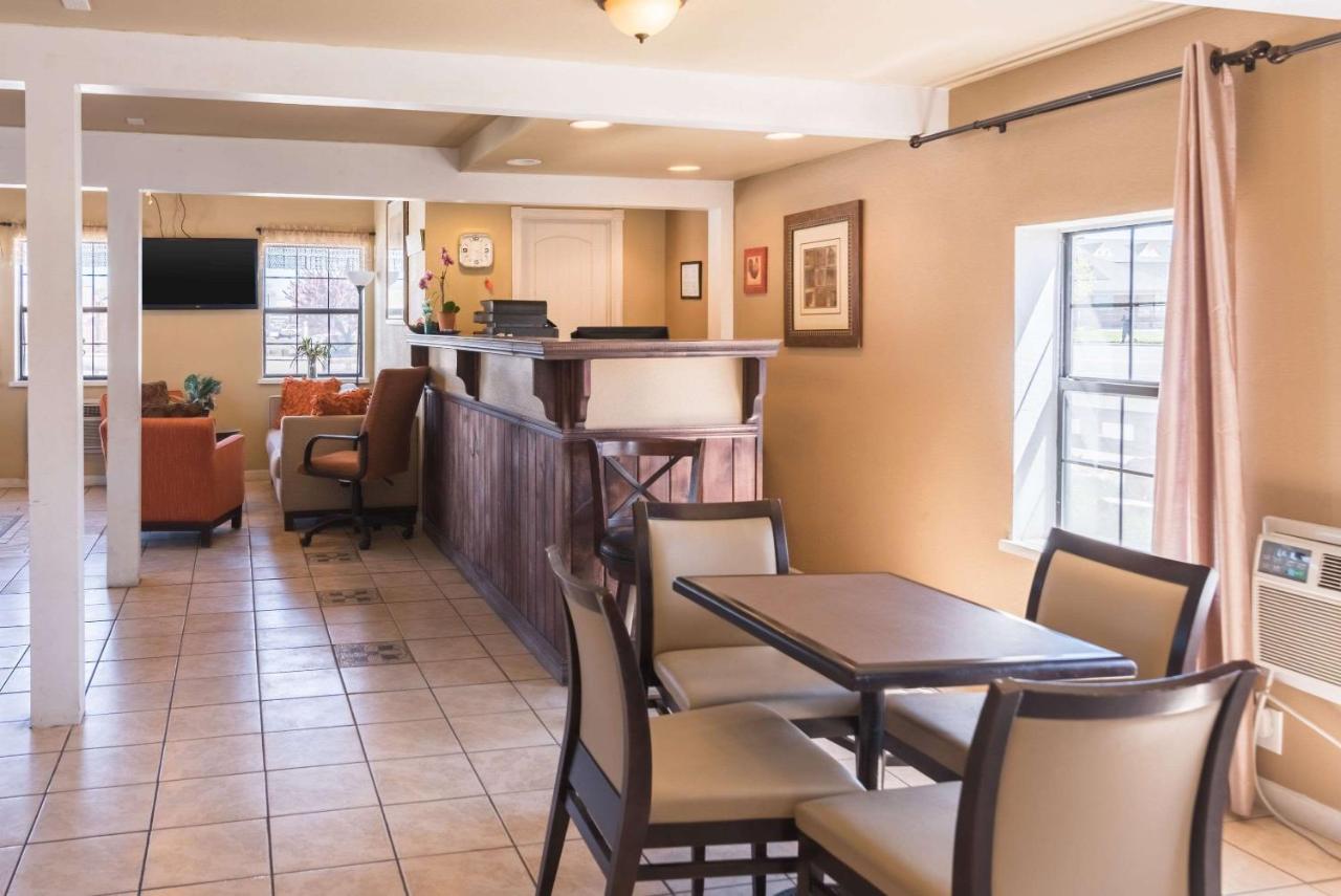 | 1st Interstate Inn Montrose